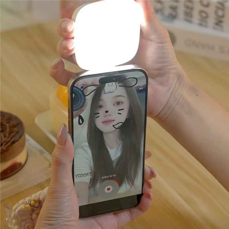 Éclairage pour streaming en direct avec aspiration magnétique pour téléphone mobile